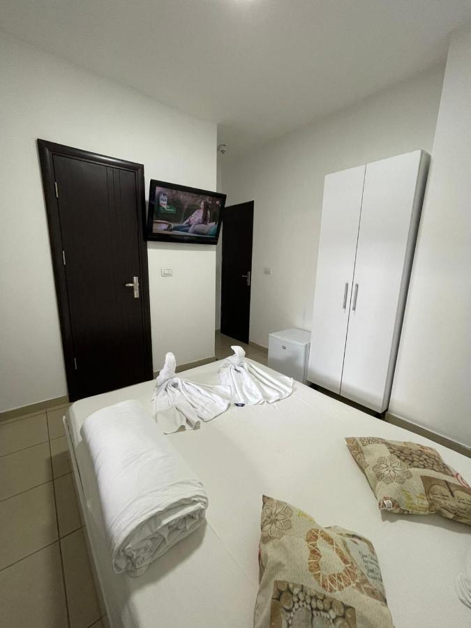 Hostel Tripoli Palace Bukareszt Zewnętrze zdjęcie