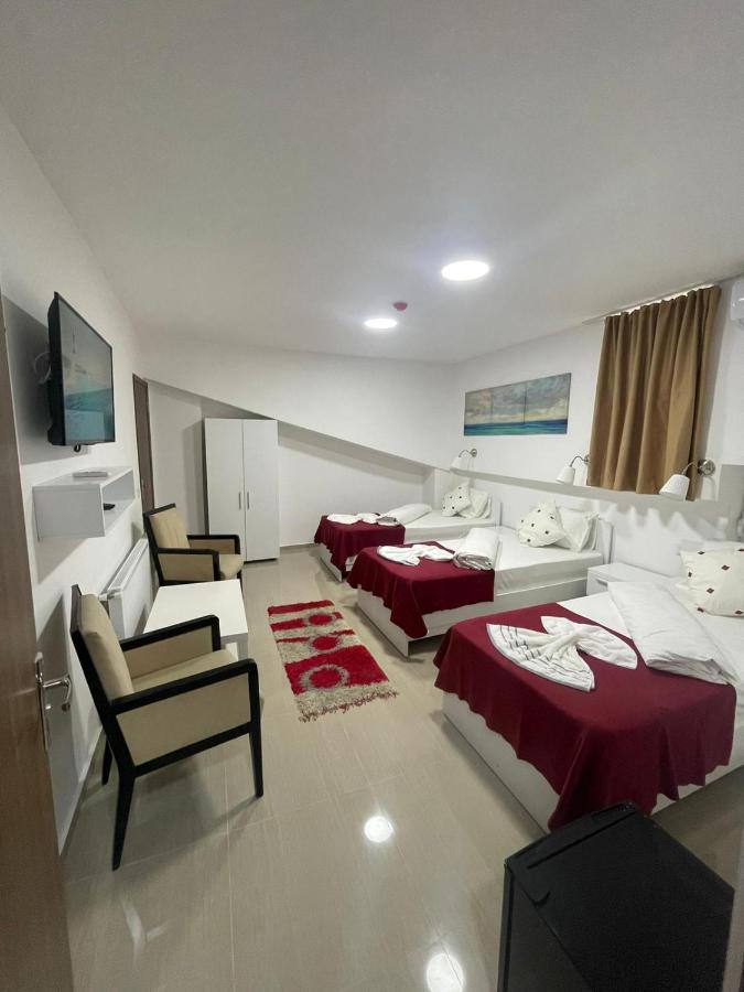 Hostel Tripoli Palace Bukareszt Zewnętrze zdjęcie