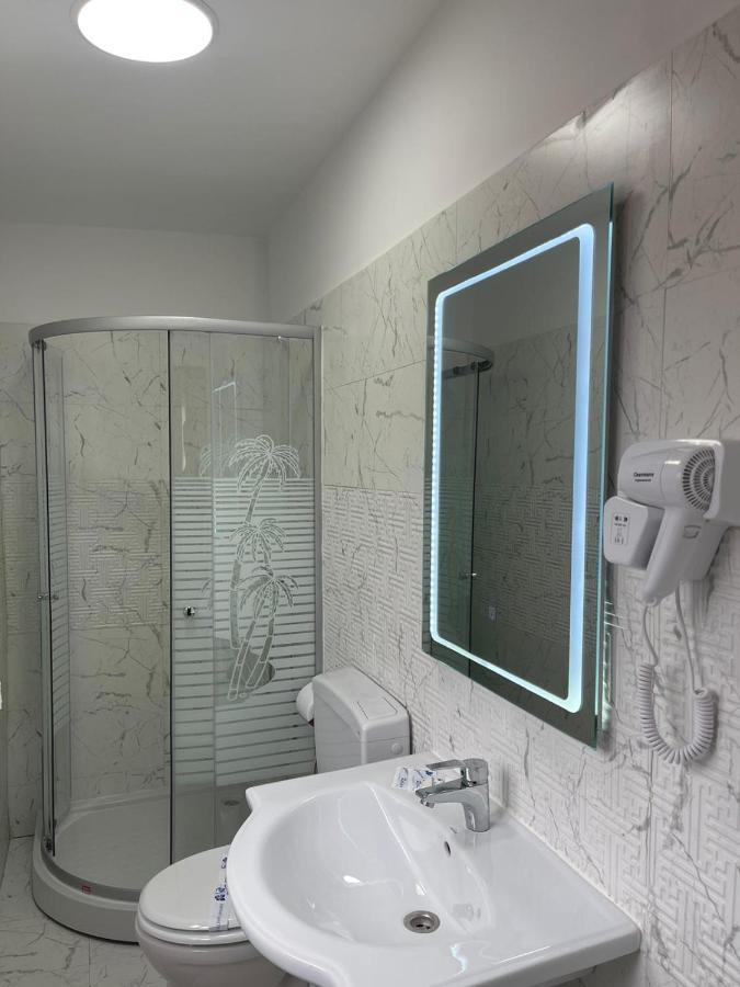 Hostel Tripoli Palace Bukareszt Zewnętrze zdjęcie