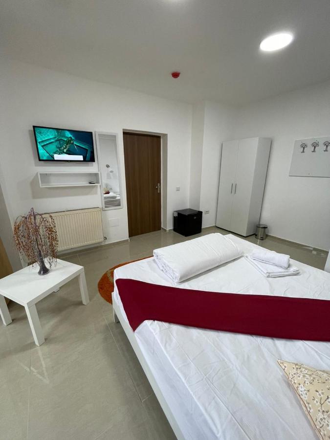 Hostel Tripoli Palace Bukareszt Zewnętrze zdjęcie