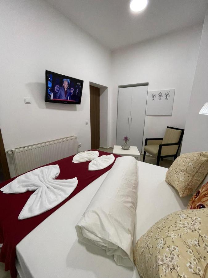Hostel Tripoli Palace Bukareszt Zewnętrze zdjęcie