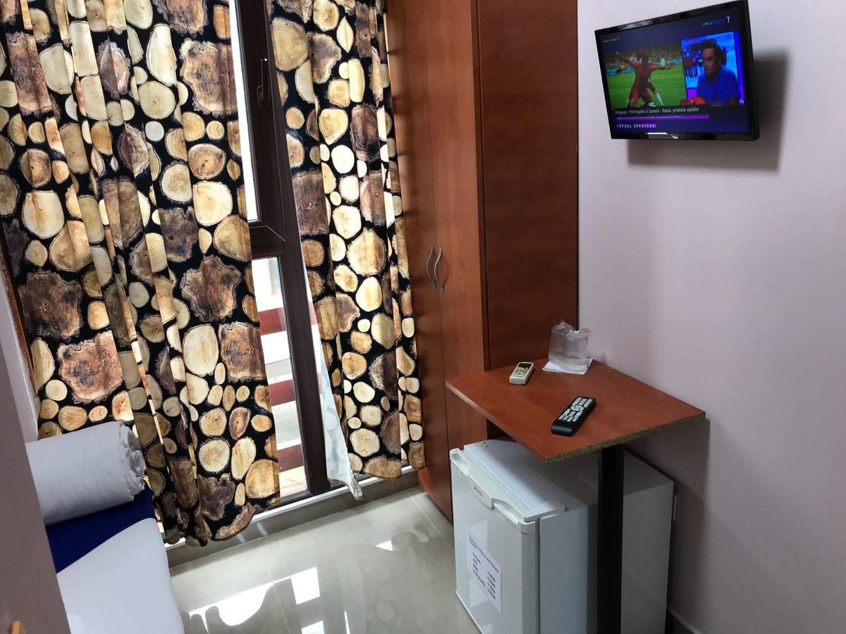 Hostel Tripoli Palace Bukareszt Zewnętrze zdjęcie