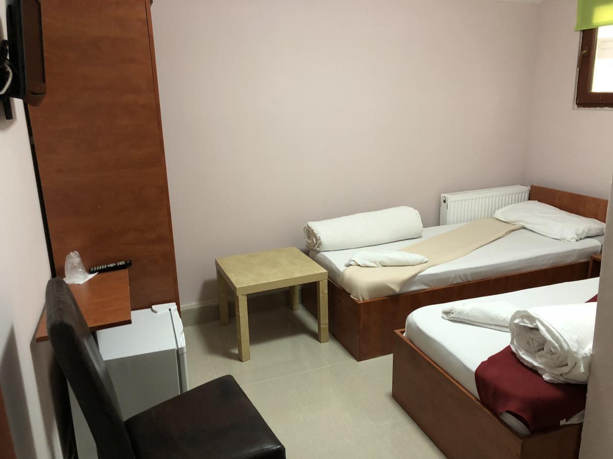 Hostel Tripoli Palace Bukareszt Zewnętrze zdjęcie