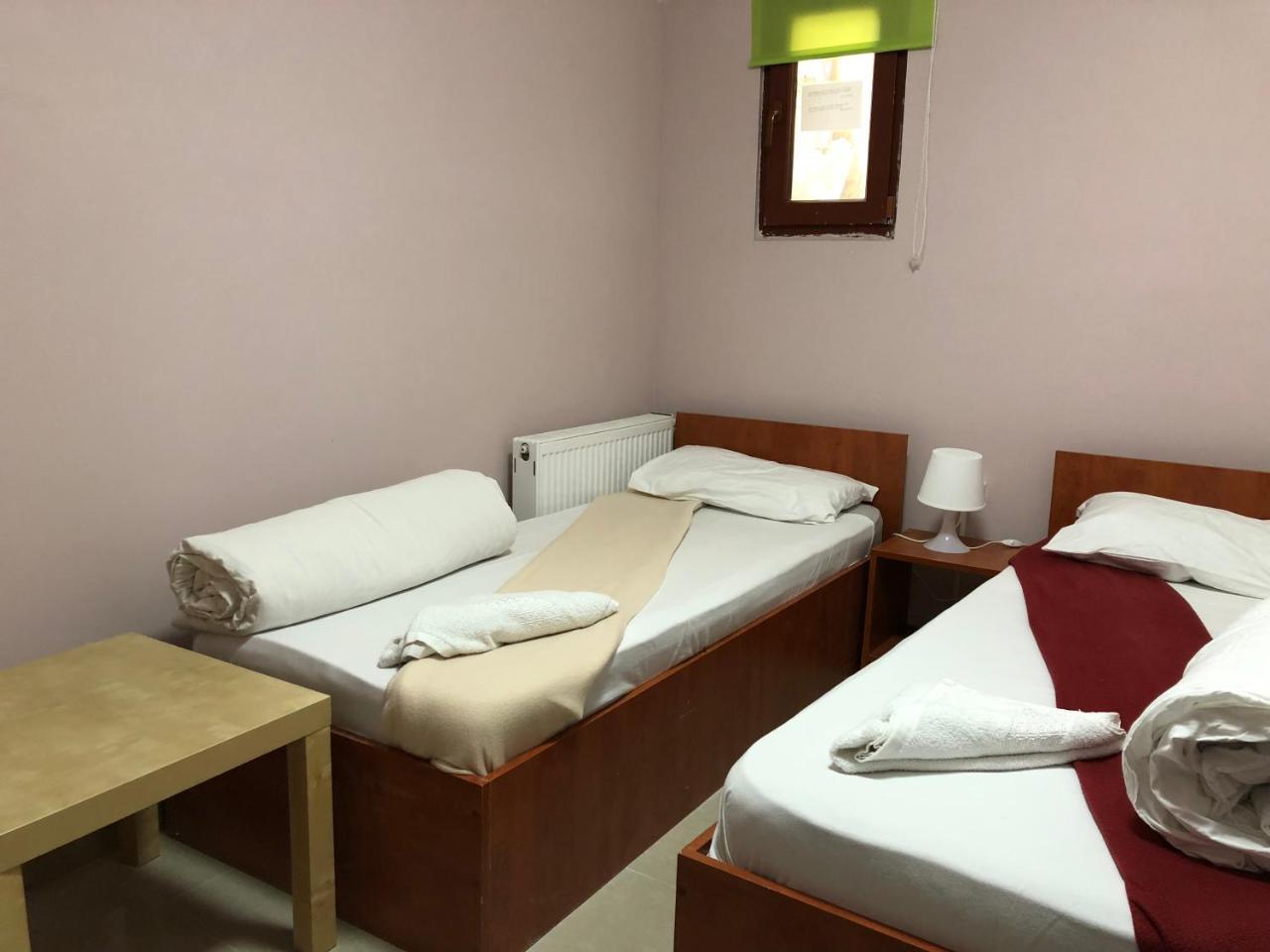 Hostel Tripoli Palace Bukareszt Zewnętrze zdjęcie